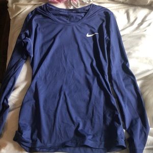 nike dry fit long sleeve top